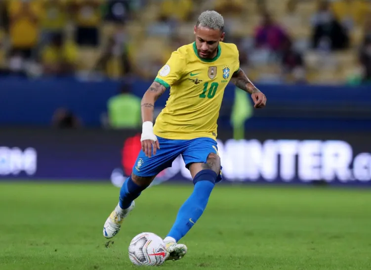 Neymar dương tính COVID-19, vắng mặt tại CLB Santos và đội tuyển Brazil